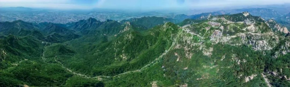 整治泰山石,出重拳!所有大型石頭存放和交易場所關閉取締!現存石頭統一封存!違法開采不得運入運出! 泰山石