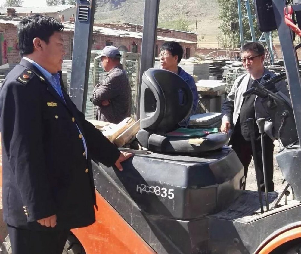 內蒙古翁牛特旗（蒙古黑產地）重拳整治石材加工企業經營活動
