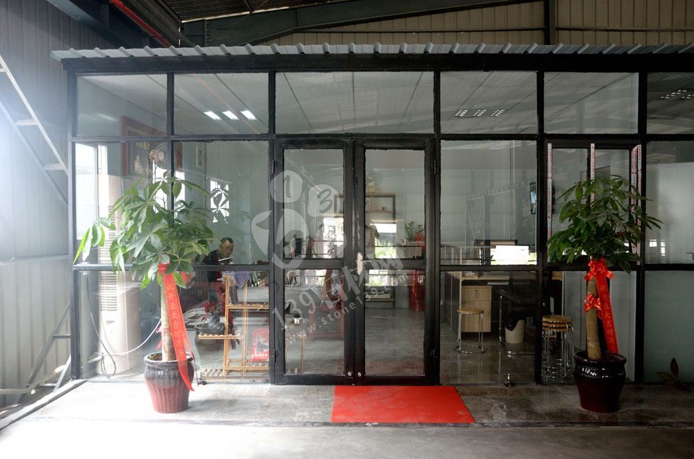 水頭石材浮雕加工廠 天豪石業自動石雕加工