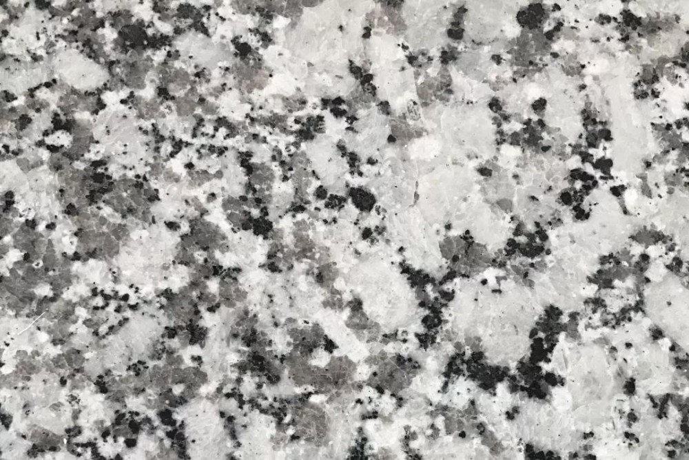 廣東揭陽石材廠受困于無料可切，超過10000平的工程不敢接