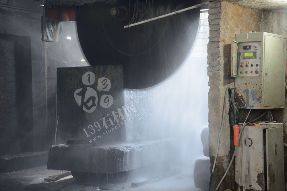 福建老礦芝麻黑G654石材廠家【福城石材】分享各種芝麻黑產品