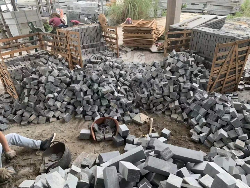 福建老礦芝麻黑G654石材廠家【福城石材】分享各種芝麻黑產品