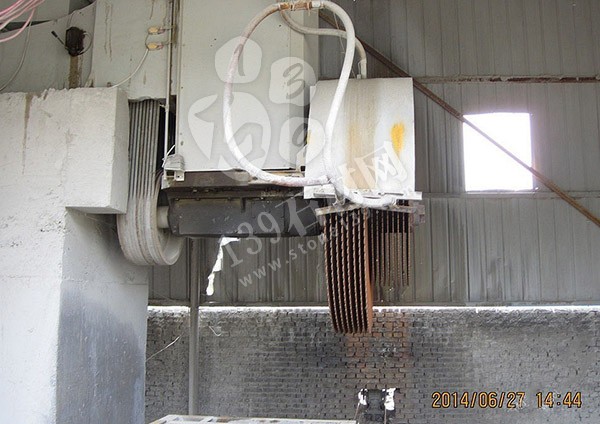 山西興縣紅花崗巖工廠加工過程