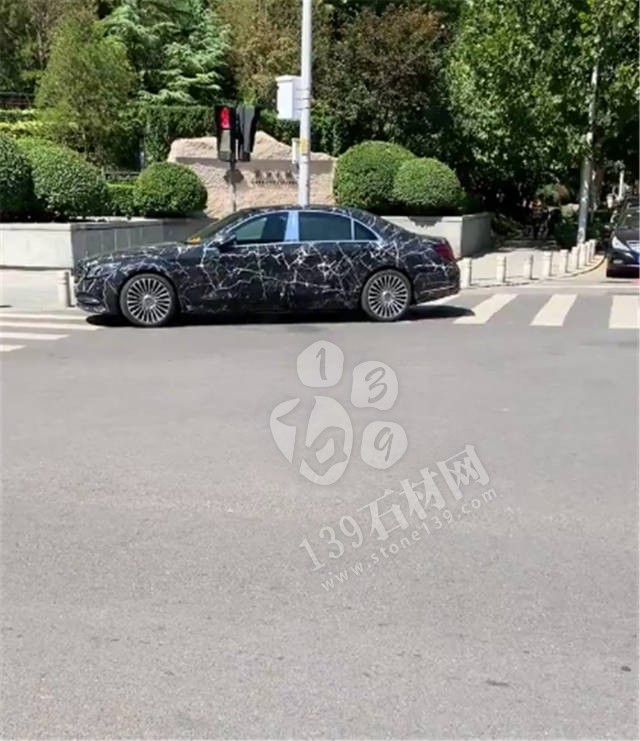 北京首臺“大理石”邁巴赫,落地250萬,加價45萬,紋理吸睛