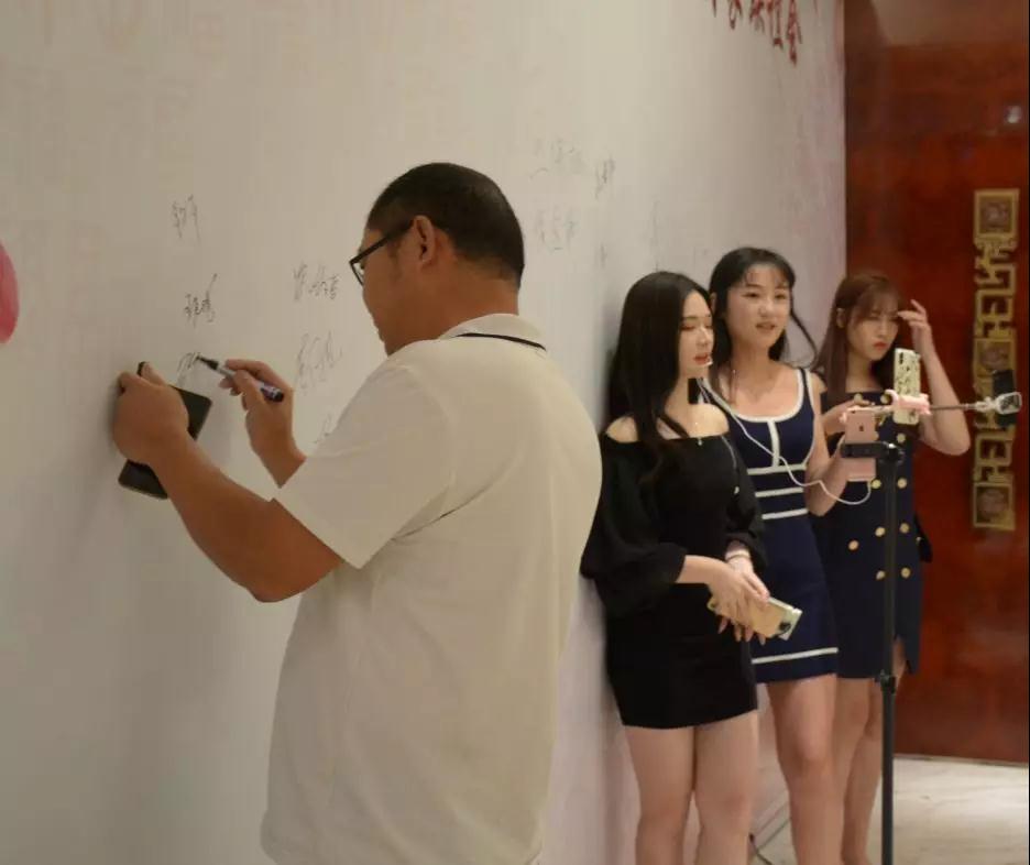 第二屆石材機械輔料工具商家聯誼會在福建水頭圓滿舉行