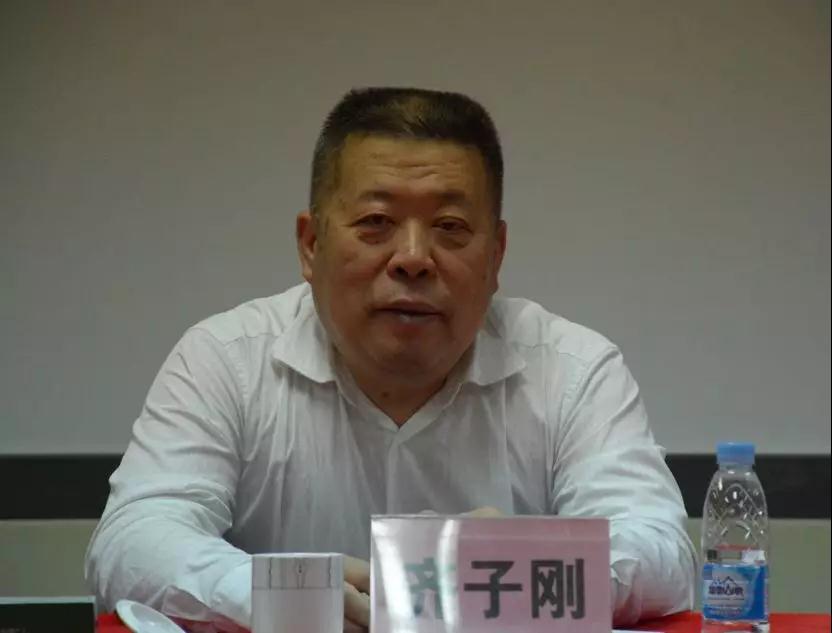 被譽(yù)為“石材世界之窗”的《國(guó)家石材數(shù)據(jù)庫(kù)》建于廣東云浮