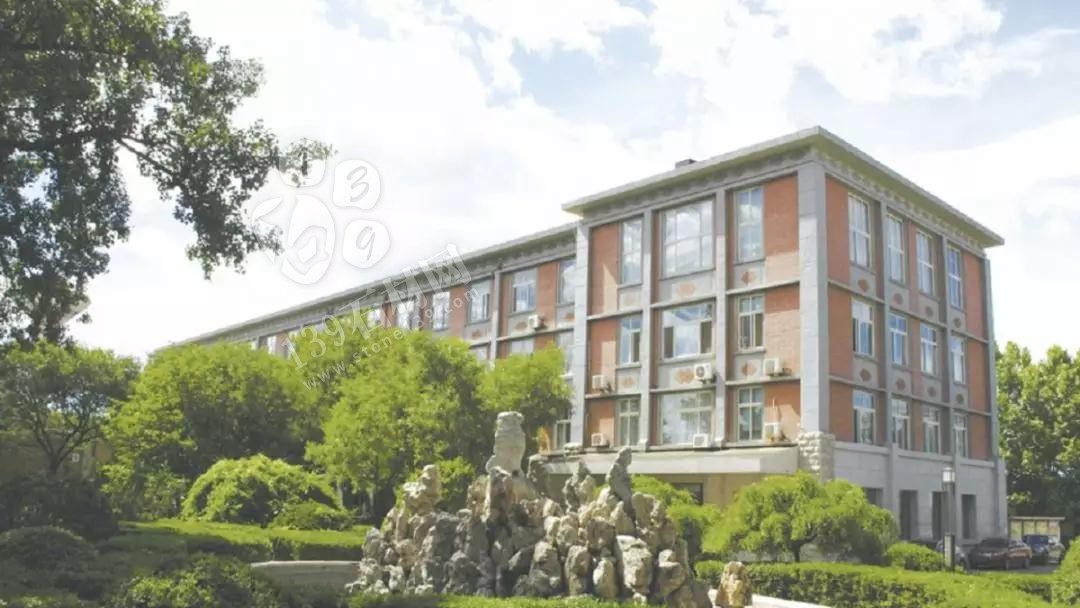 國家石材質(zhì)量監(jiān)督檢驗中心（廣東云浮）