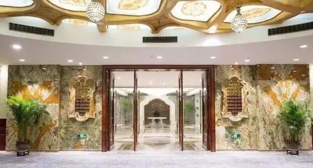 石材人來廈門都喜歡睡這個酒店,原因是為了看豪華的石材