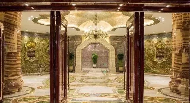 石材人來廈門都喜歡睡這個酒店,原因是為了看豪華的石材