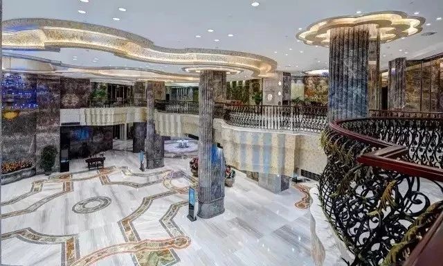 石材人來廈門都喜歡睡這個酒店,原因是為了看豪華的石材