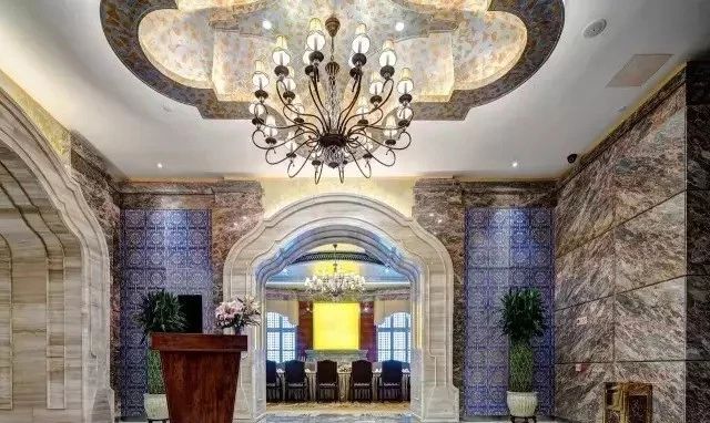 石材人來廈門都喜歡睡這個酒店,原因是為了看豪華的石材