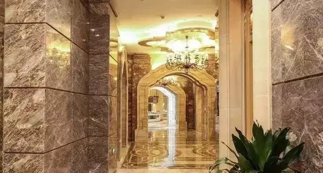 石材人來廈門都喜歡睡這個酒店,原因是為了看豪華的石材