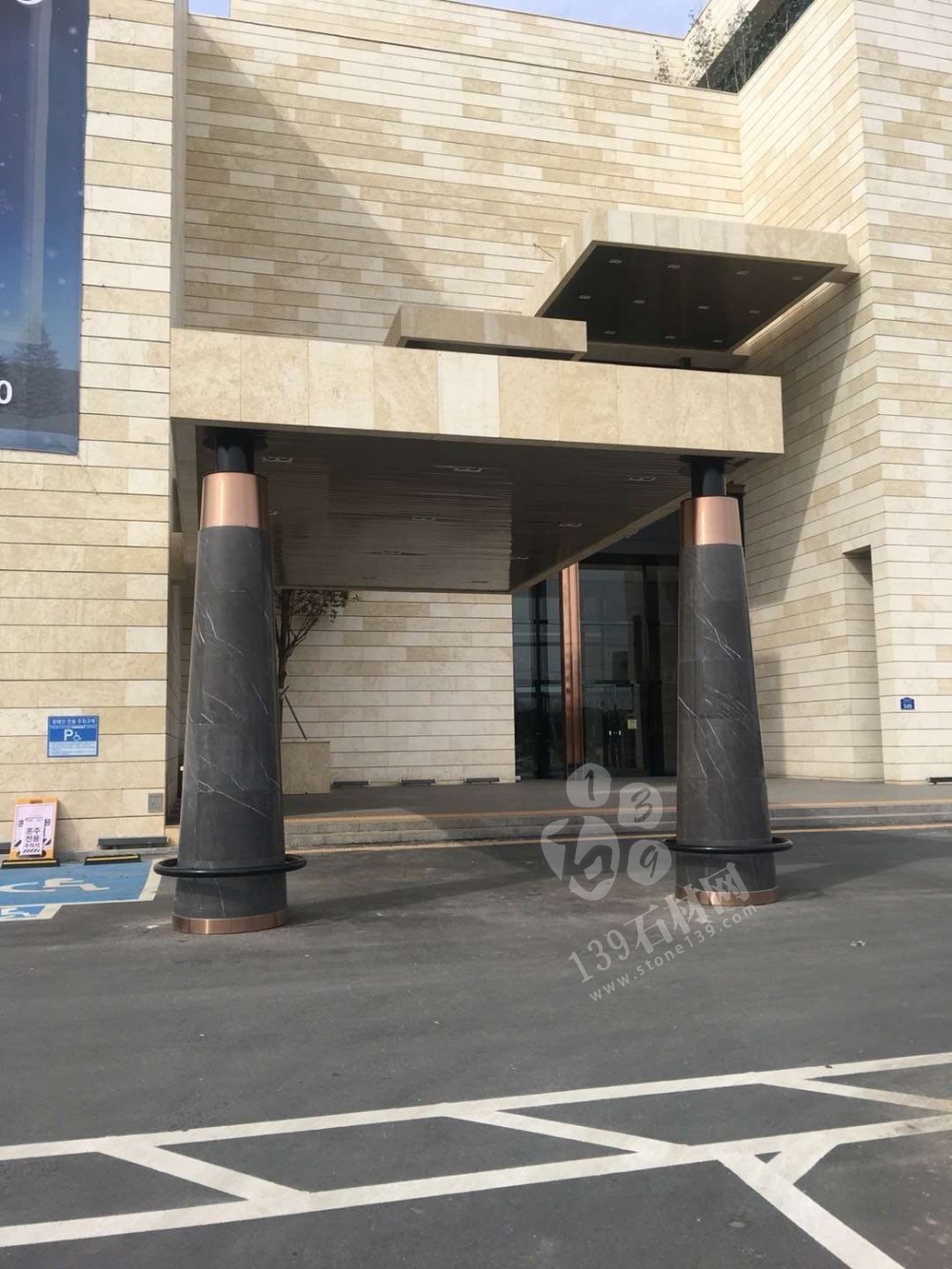 欣賞下水頭石材供貨到韓國的一些石材工地應用