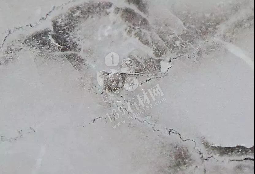 石材厚度直接影響石材質(zhì)量,看完你就知道為什么市場上的超薄板、巖板、瓷磚無法代替石材