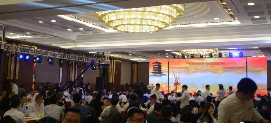 華輝石材股份董事長王清安當(dāng)選全國工商聯(lián)石材業(yè)商會(huì)第四屆理事會(huì)首任輪值會(huì)長