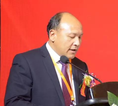 華輝石材股份董事長王清安當(dāng)選全國工商聯(lián)石材業(yè)商會(huì)第四屆理事會(huì)首任輪值會(huì)長