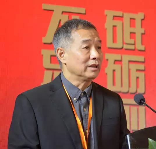 華輝石材股份董事長王清安當(dāng)選全國工商聯(lián)石材業(yè)商會(huì)第四屆理事會(huì)首任輪值會(huì)長