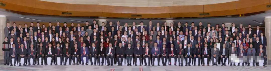 華輝石材股份董事長王清安當(dāng)選全國工商聯(lián)石材業(yè)商會(huì)第四屆理事會(huì)首任輪值會(huì)長