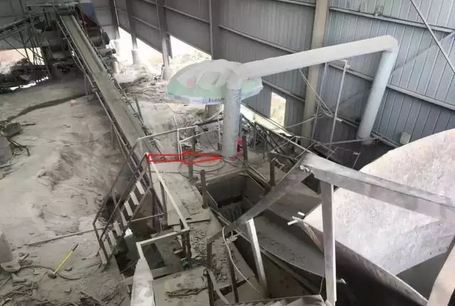 河南洛陽市洛龍區固始縣等多家石材廠污染嚴重，生產未達標