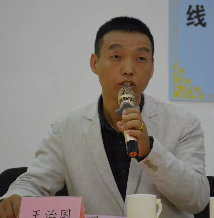 中國石材機(jī)械輔料產(chǎn)業(yè)發(fā)展專家研討會(huì)在水頭召開