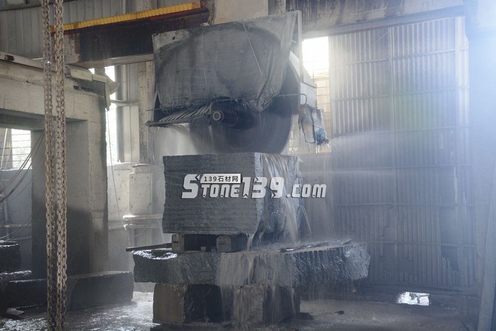 一立方石材可以切多少平方？石材加工成材率和損耗知識