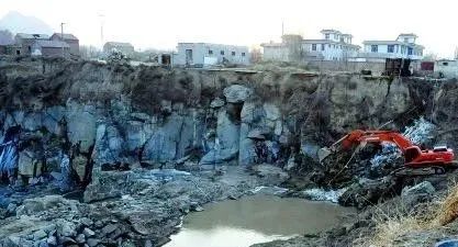 山東“濟南青石材”大理石平臺 為何日益珍貴？