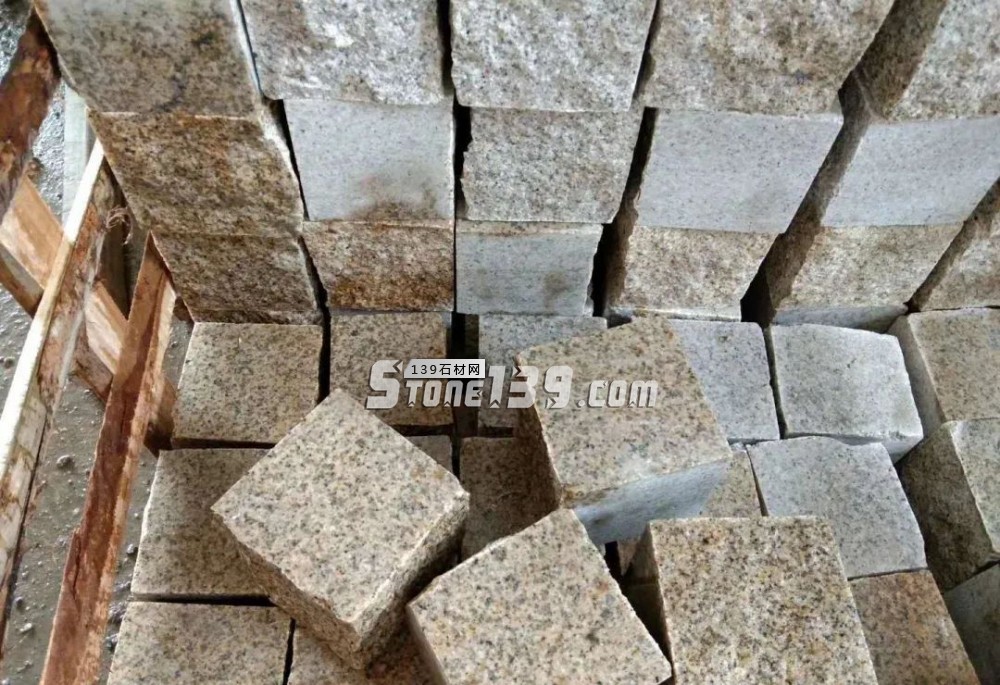 花崗巖小方塊(馬蹄石、滾石)欣賞(52圖)