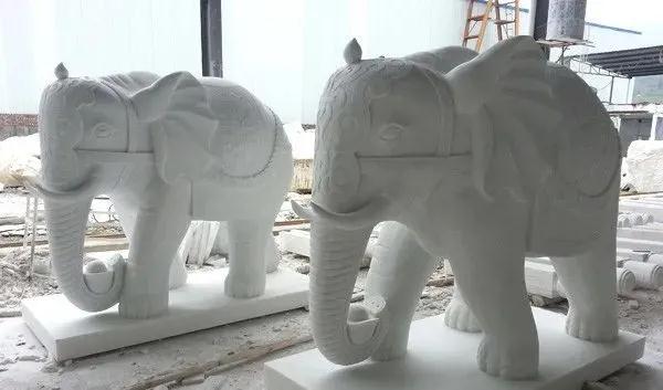 四川寶興網絡招商推出項目7個,以漢白玉產業為主,投資額約118億元