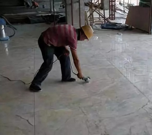 新房大理石地板為什么會空鼓？都是哪些原因造成的？