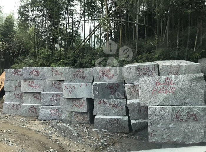 江西好旺礦業(yè)經(jīng)營(yíng)花崗巖江西芝麻黑、金點(diǎn)灰麻、新654、江西黃銹石新礦