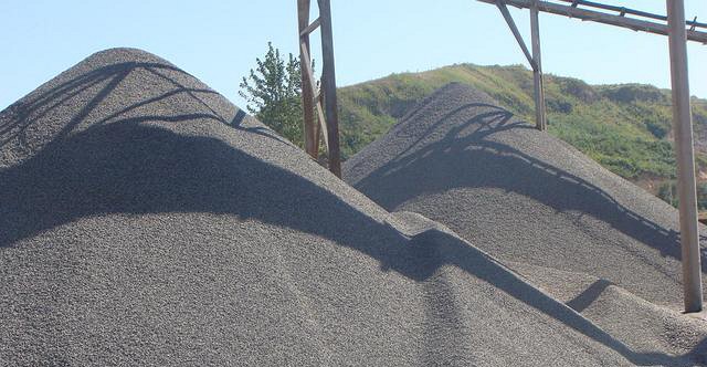 中聯德美機械:如何把石材邊角廢料、廢渣變廢為寶?