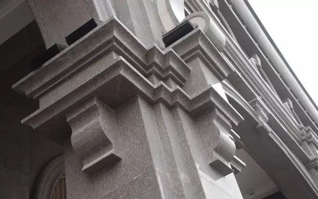 別墅外墻為何選石材(花崗巖)?經歷百年,石材外墻風采依舊