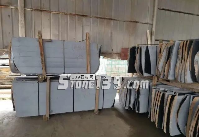 湛江雷州市自然資源局依法拆除13處違法石材場,附湛江黑石欣賞!