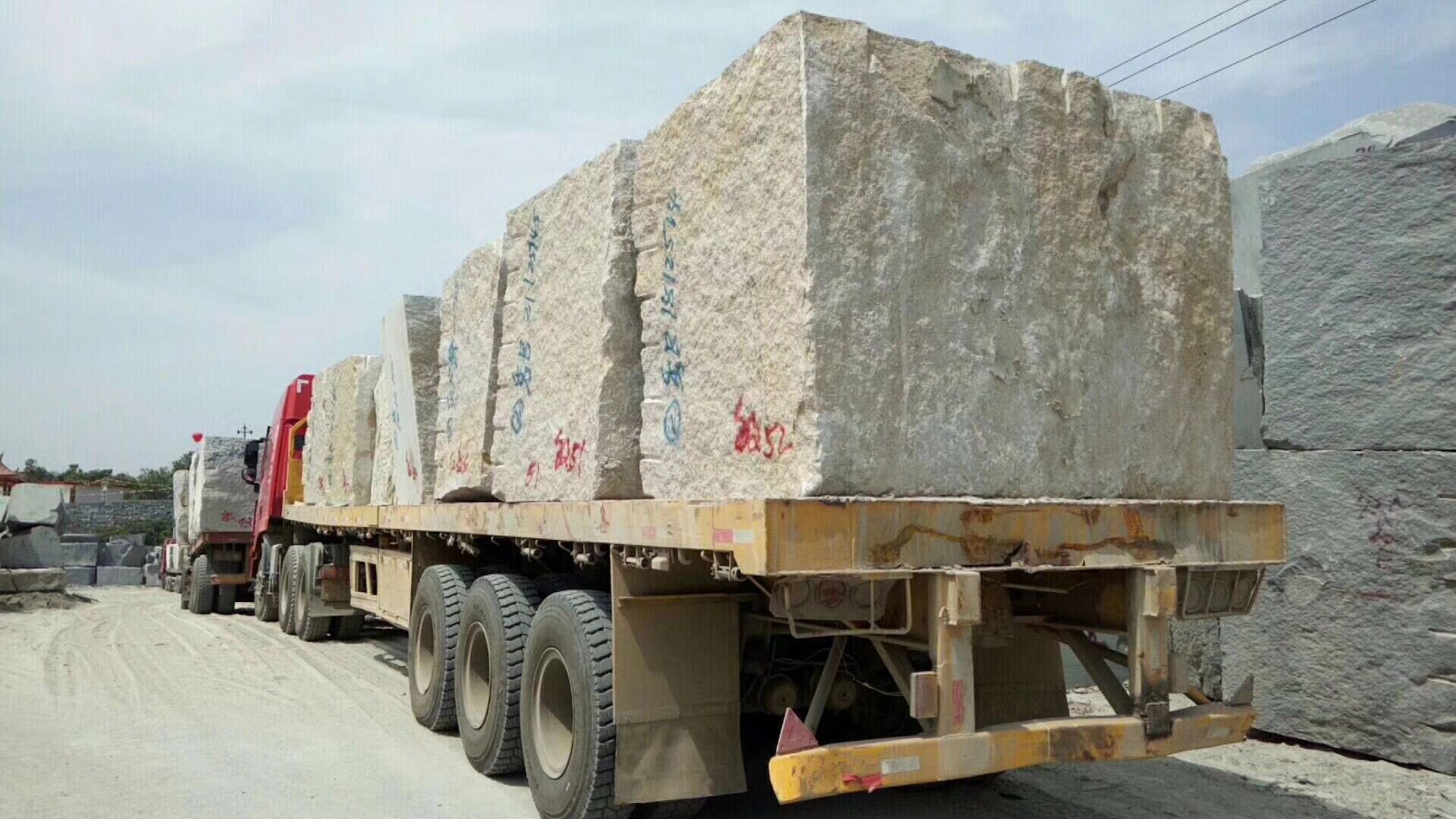 【恒鑨竽杰石材】主營花崗巖江西紅、新老礦芝麻黑654#