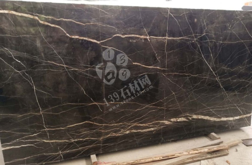 國產金鑲玉大理石價格變動真相