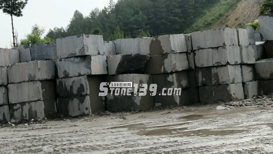 吳高波到桐梓縣北部鄉鎮調研石材產業發展，附貴州新品中國黑欣賞！