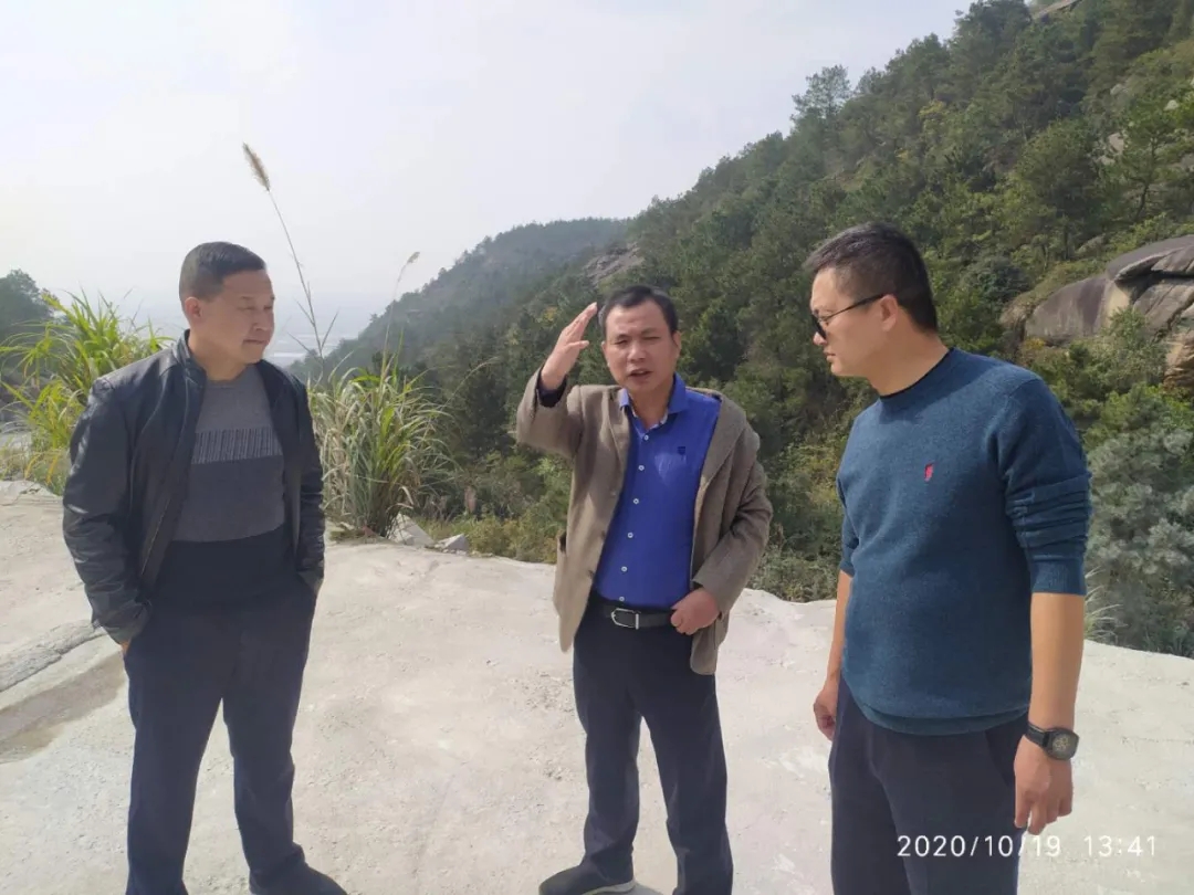 黃岡市生態(tài)環(huán)境局副局長帶隊到麻城市調(diào)研督辦石材產(chǎn)業(yè)環(huán)境問題整治