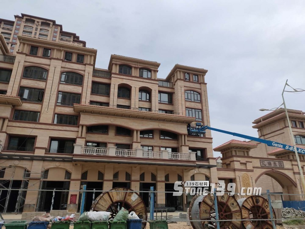 黃沙巖外墻帶浮雕的工程案例(天豪石材cnc加工)欣賞