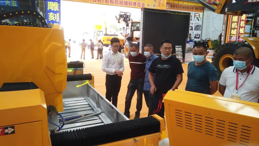 2020中國(水頭)全球石材/巖板機(jī)械輔料博覽會盛大開幕