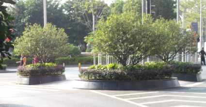 晏輝：用石材做的花盆真的人見人愛，每一款都獨具味道