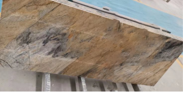 易爆裂石材，應(yīng)該如何加工呢？