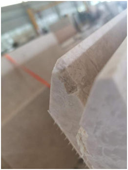 【石材加工知識】晏輝:為何石材切板時容易崩面呢?