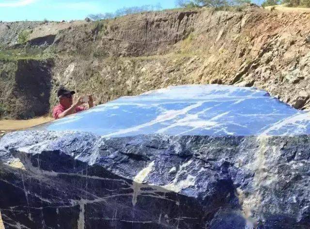 石材人的朋友圈是這樣發的,每一條都值10000個贊!