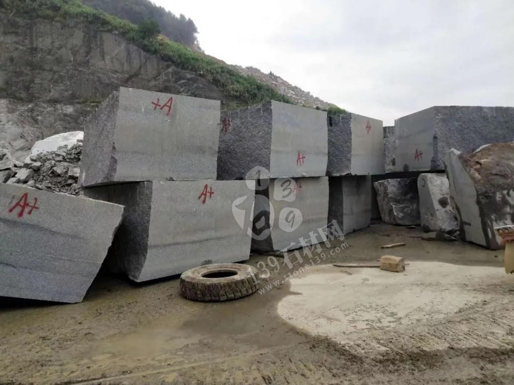 【榮興石材】主營廣西芝麻黑(鐘山青)