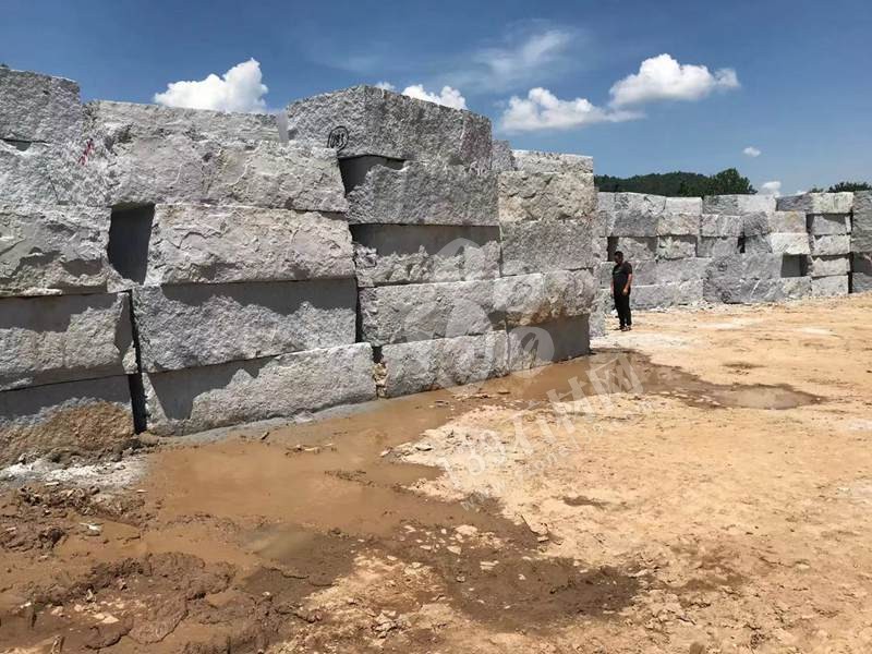 【恒泰吉石材】經營泰寧珍珠蘭(福建藍寶石)、五彩紅、自有大型礦山