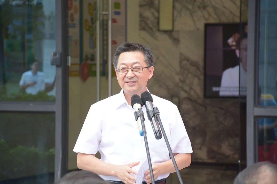 南安華大石材產業技術研究院在水頭揭牌啟用