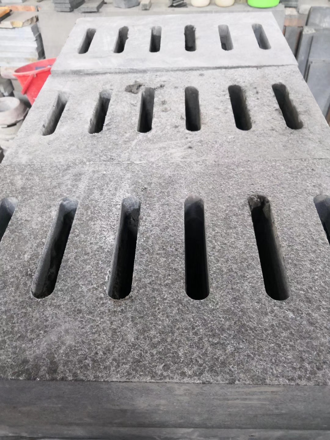 福鼎市白琳晨春石材主營:福鼎黑,新福鼎黑,福壽紅,壽寧紅,福建青,芝麻黑,沙漠棕