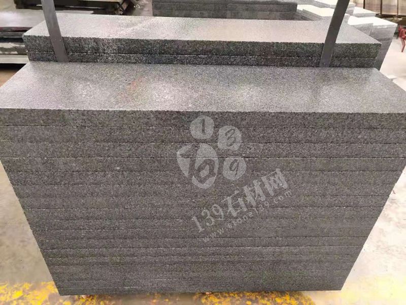 【杰成石材廠】主營:廣西鐘山青(廣西芝麻黑、金沙綠、中山青、墨綠黑、廣西黑)-