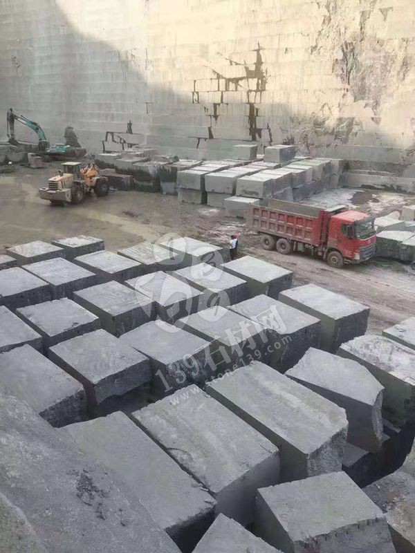 【杰成石材廠】主營:廣西鐘山青(廣西芝麻黑、金沙綠、中山青、墨綠黑、廣西黑)-