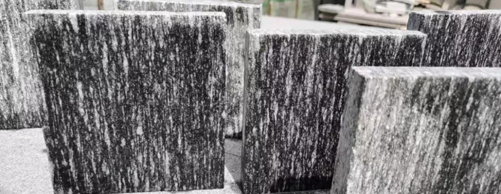 國產特色花崗巖夜里雪石材欣賞!